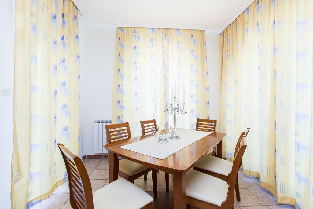 Vila Jadranka Vodice Exterior photo
